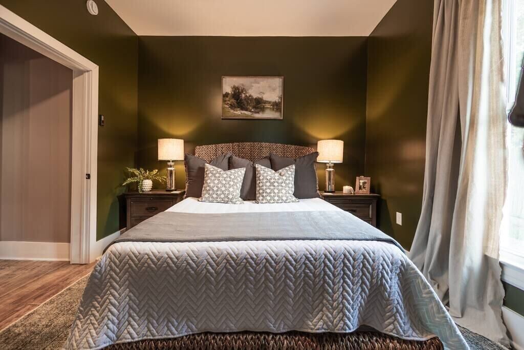 Photo of Bedroom in Lawrenceburg