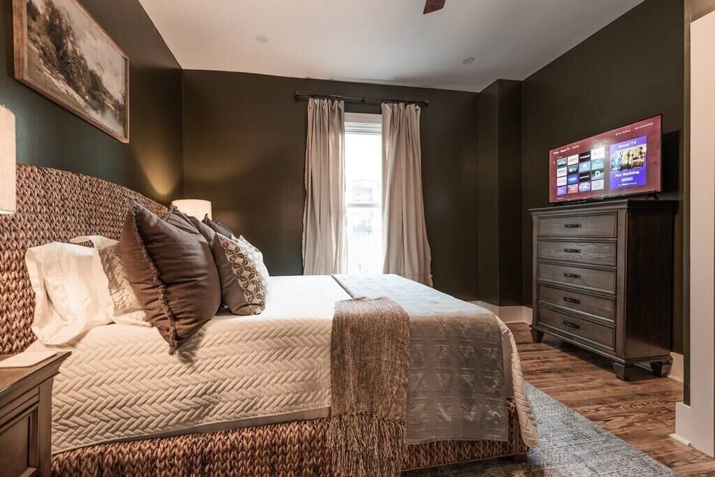 Photo of Bedroom in Lawrenceburg