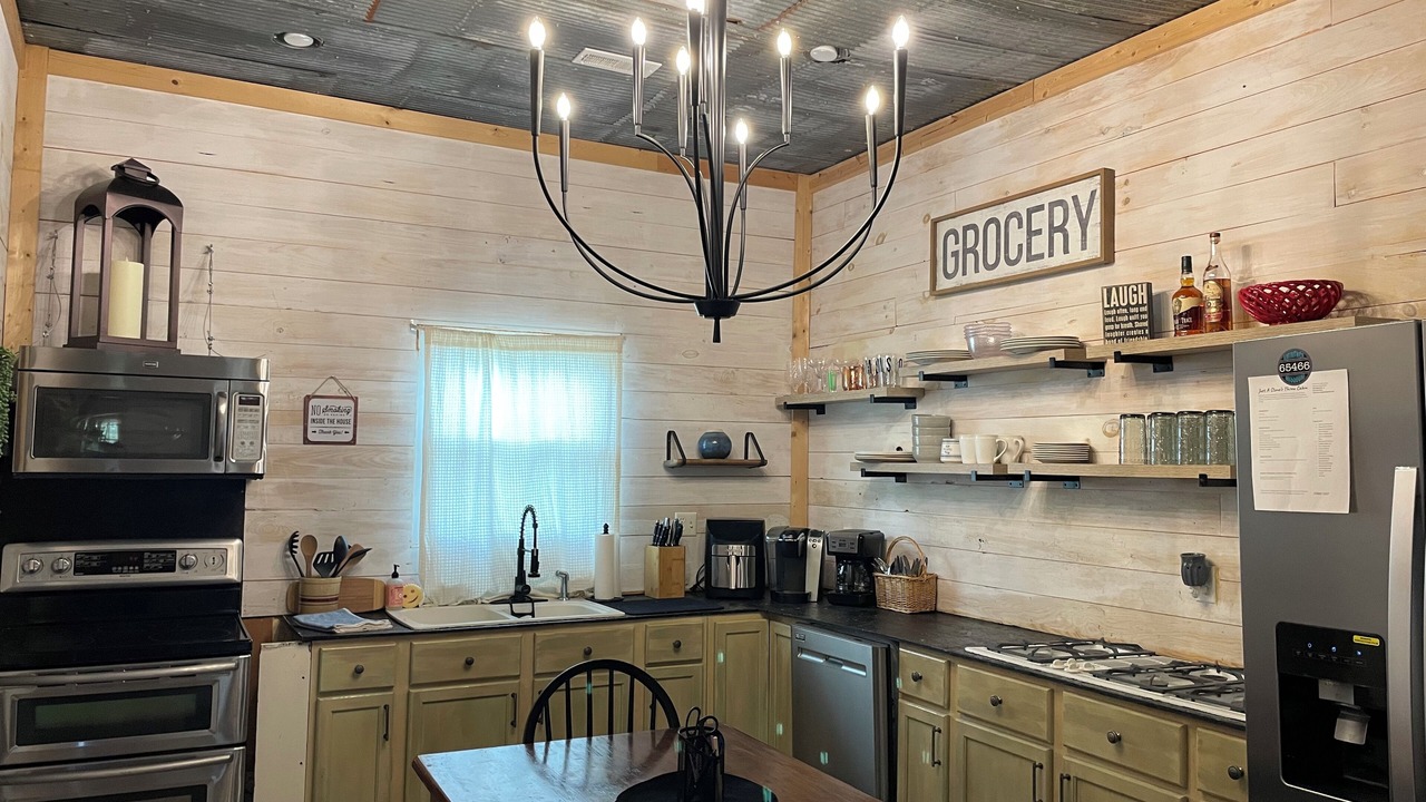 Photo of Kitchen in Eminence