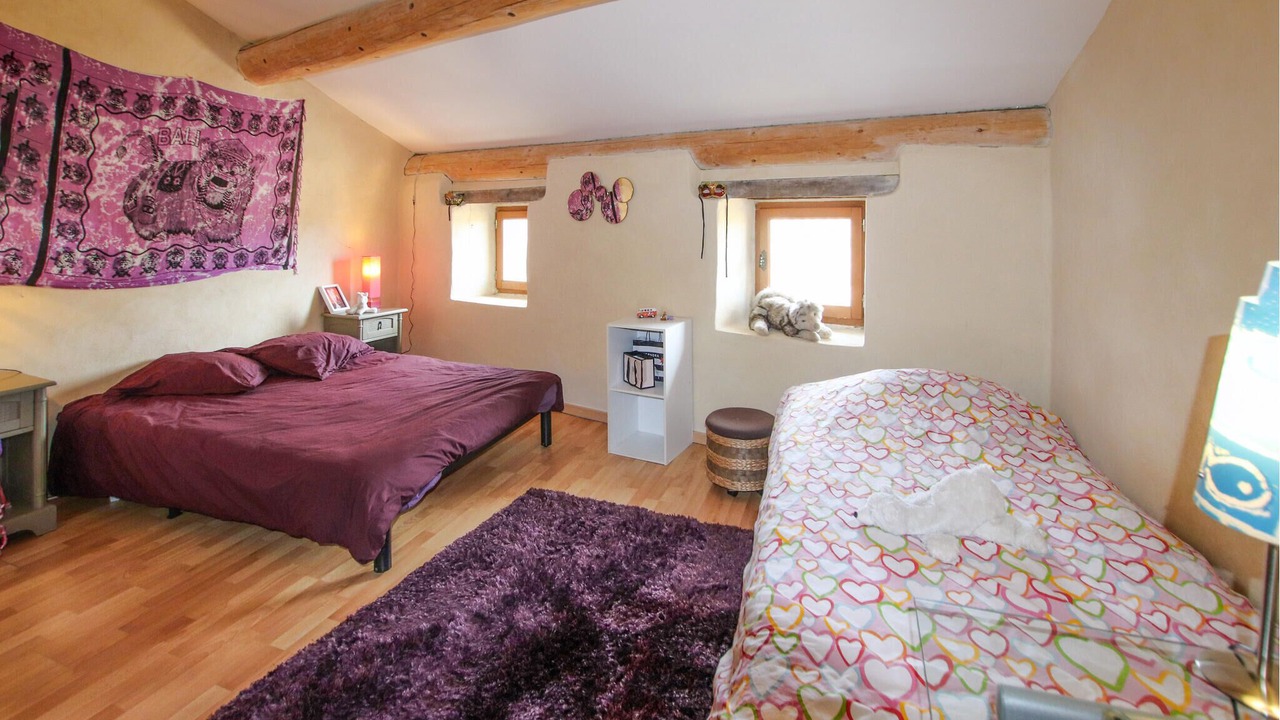 Photo of Others in Gras