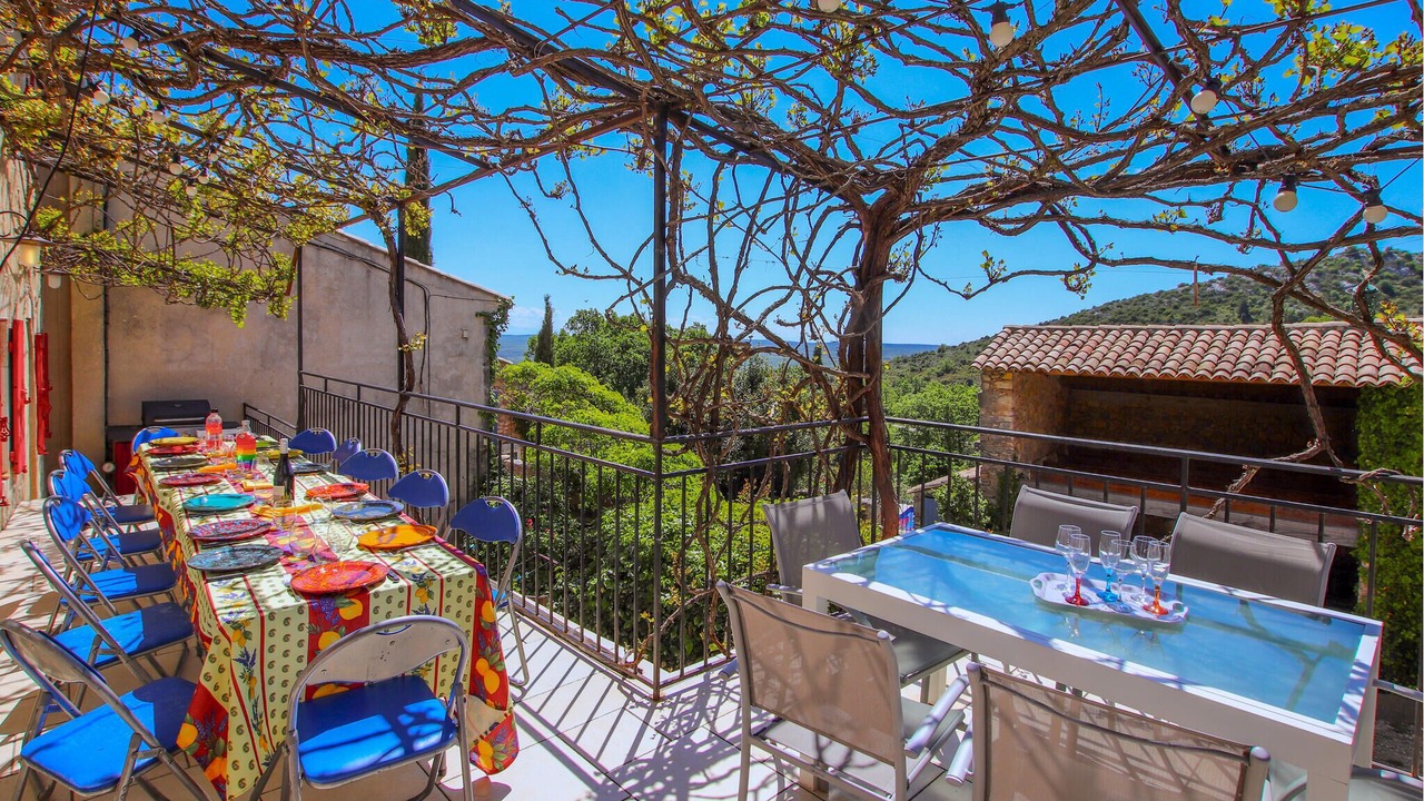 Photo of Others in Gras