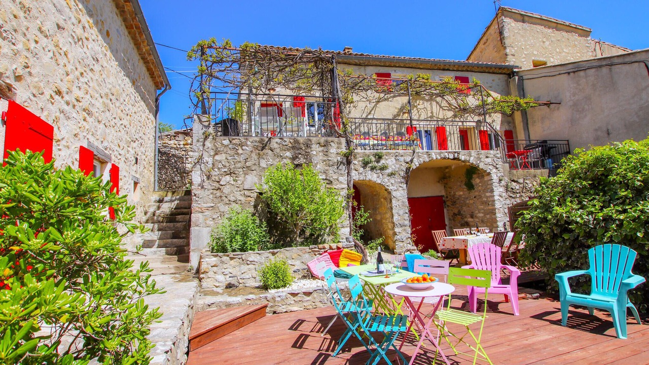 Photo of Others in Gras