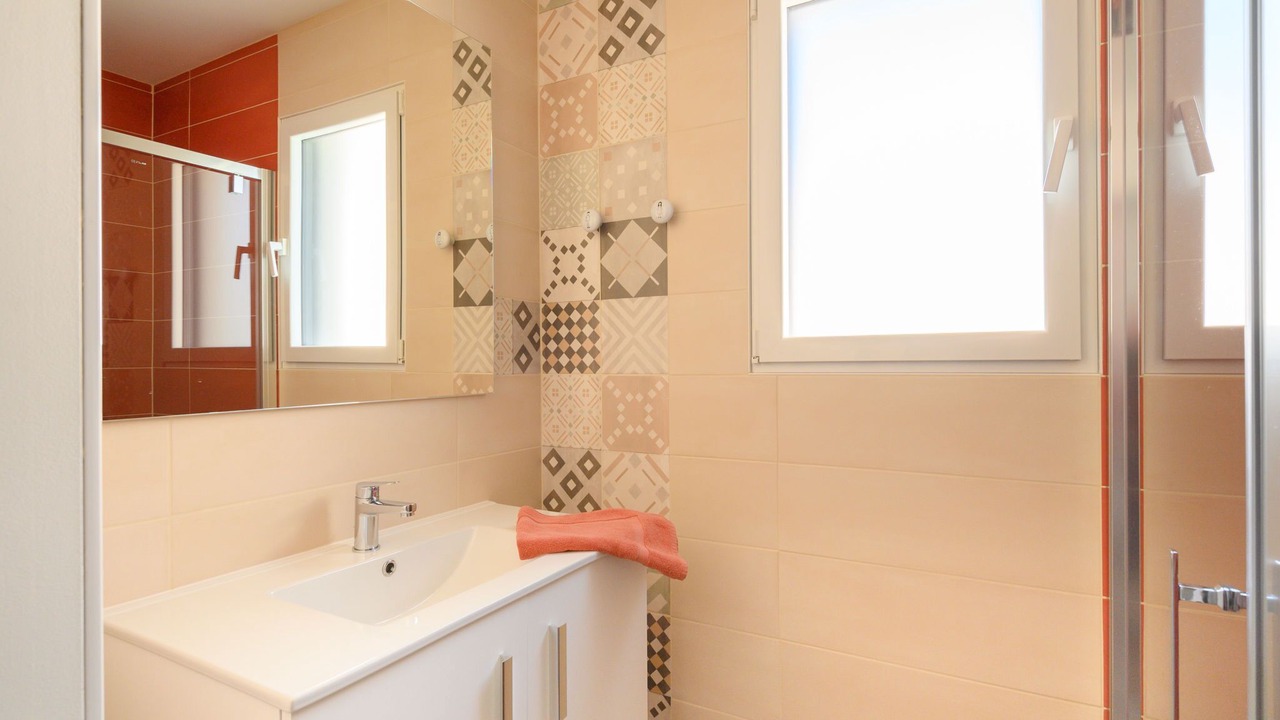 Photo of Bathroom in Barbatre