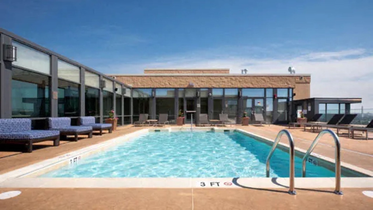 Photo of Outdoor in Aurora Highlands