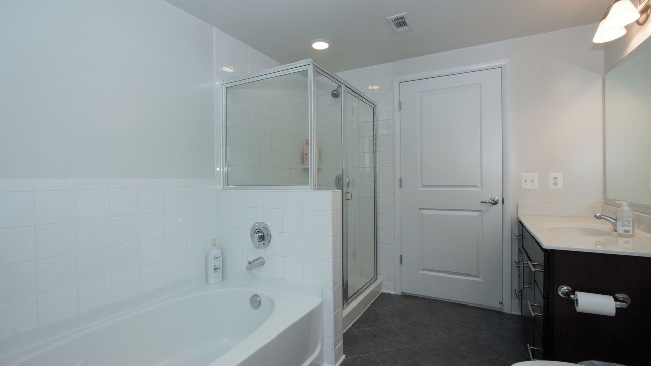 Photo of Bathroom in Aurora Highlands