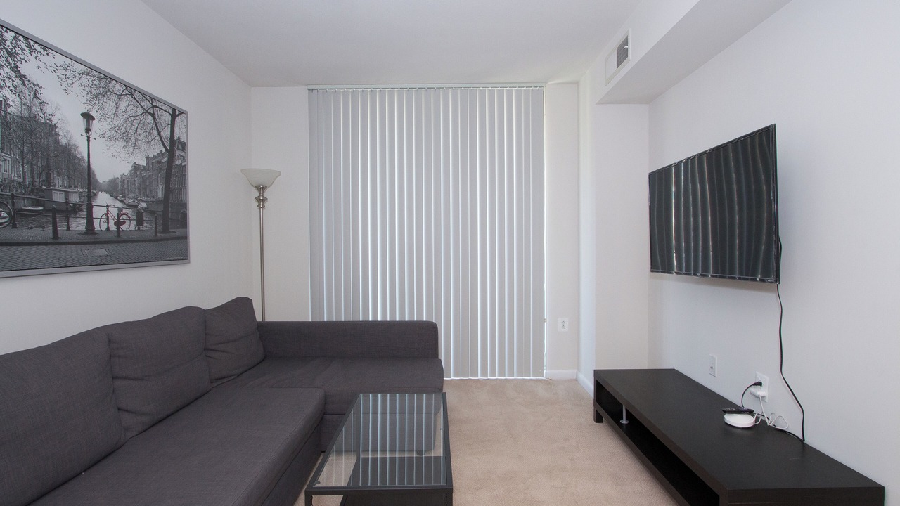 Photo of Livingroom in Aurora Highlands