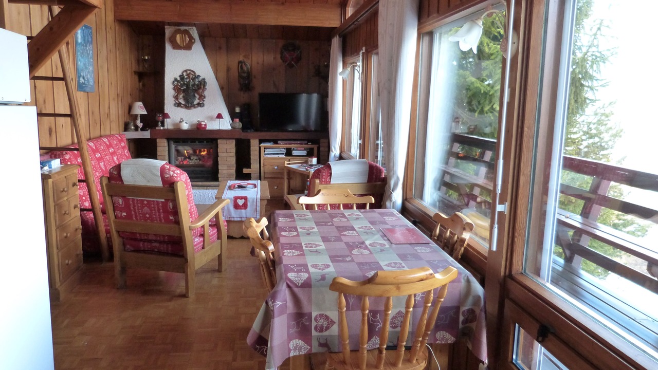 Photo of Others in Enchastrayes