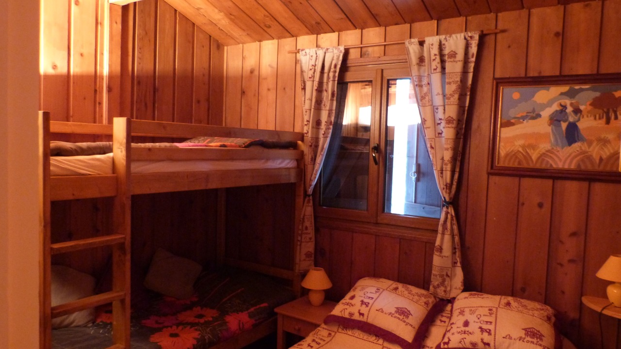 Photo of Others in Enchastrayes