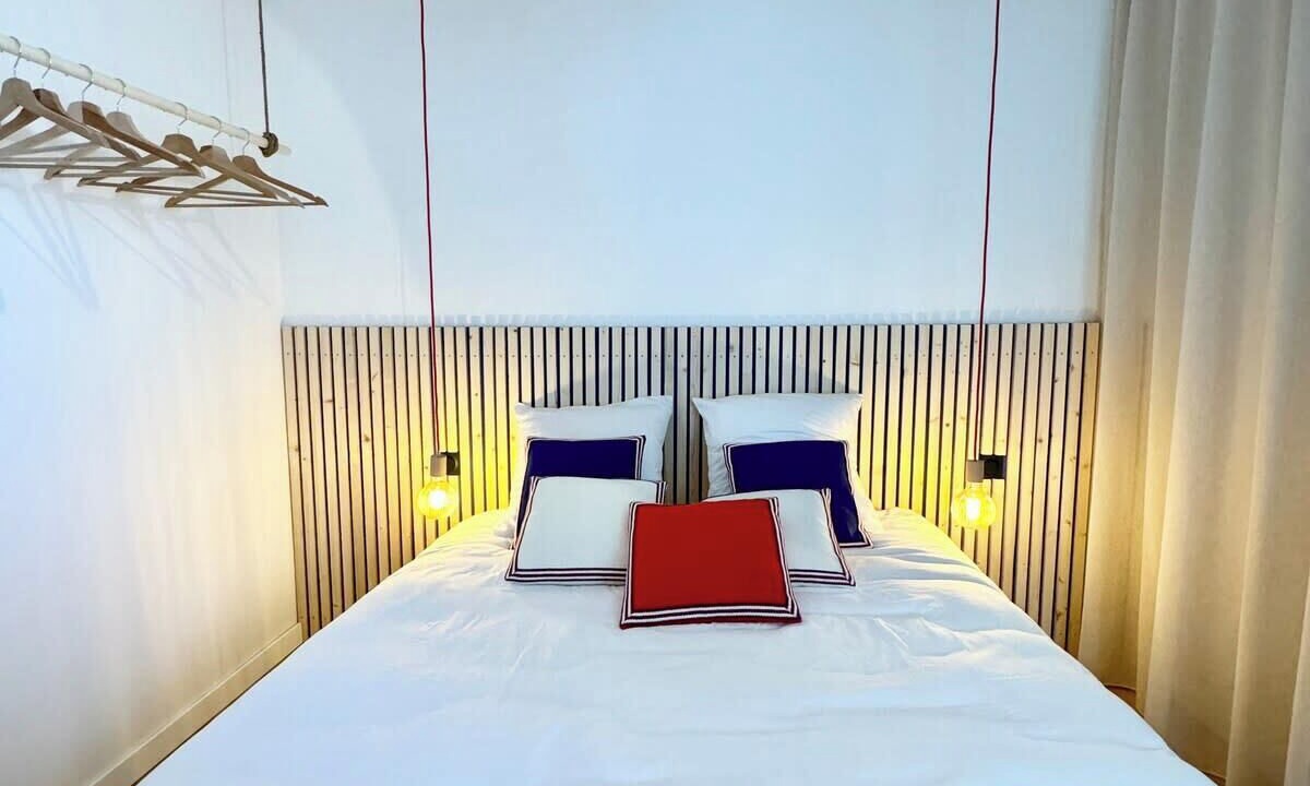 Photo of Bedroom in Plouhinec