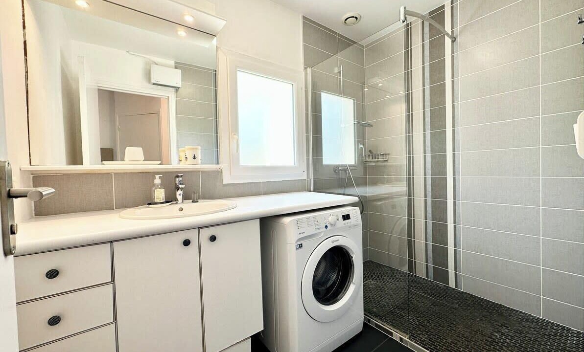 Photo of Bathroom in Kerroch