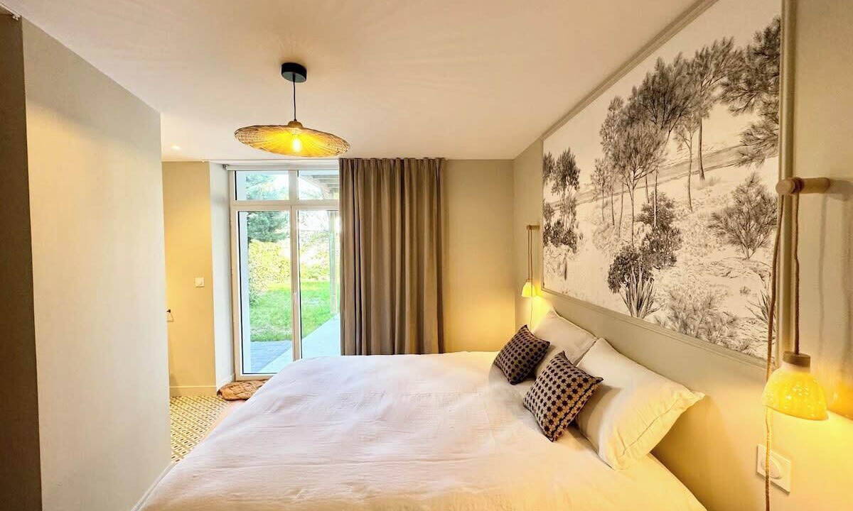 Photo of Bedroom in Larmor-Plage