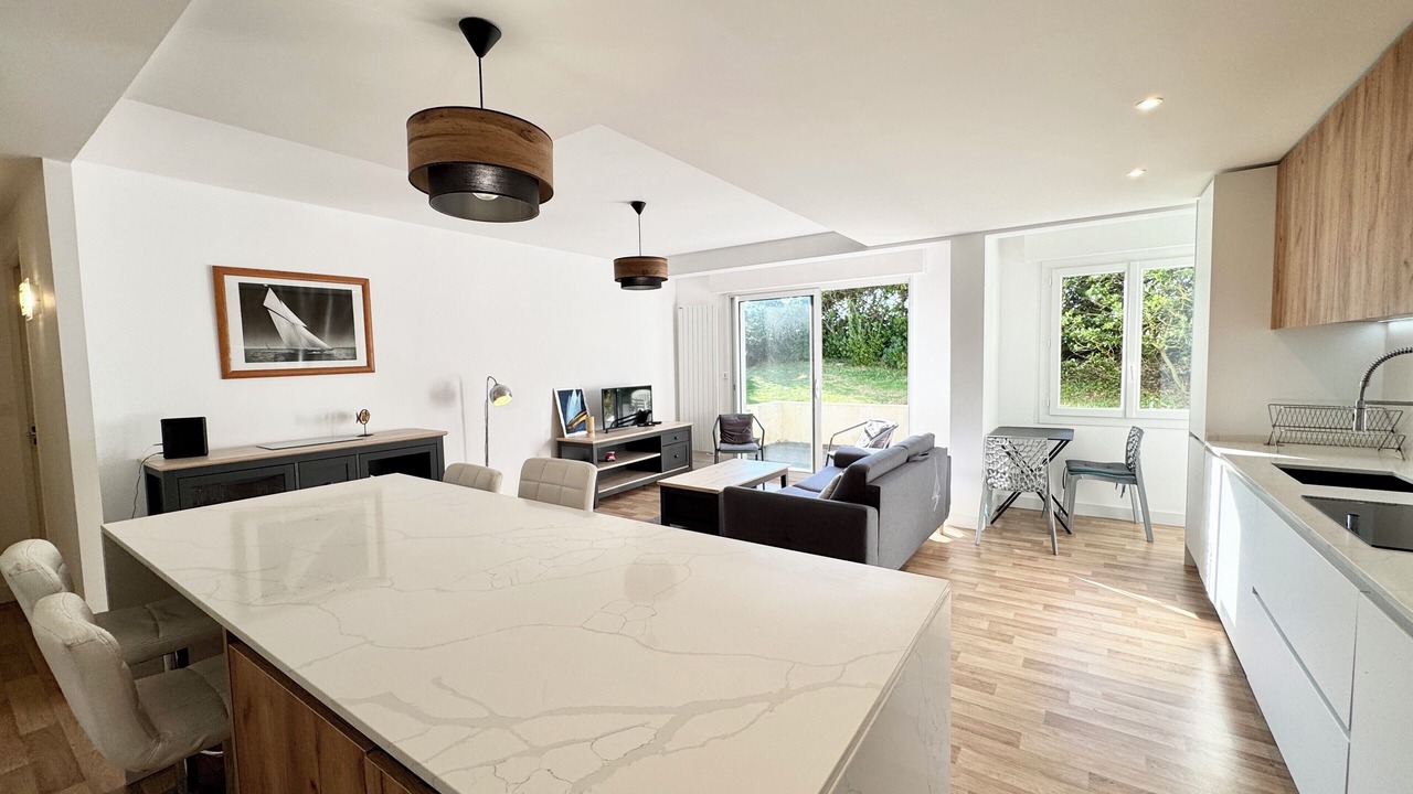 Photo of Others in Le Fort Bloque