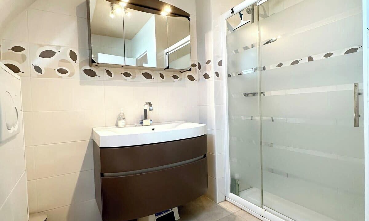 Photo of Bathroom in Ploemeur
