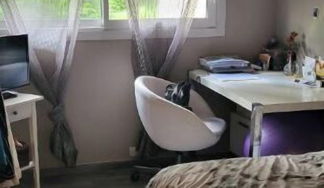 Photo of Bedroom in Saint-Cloud