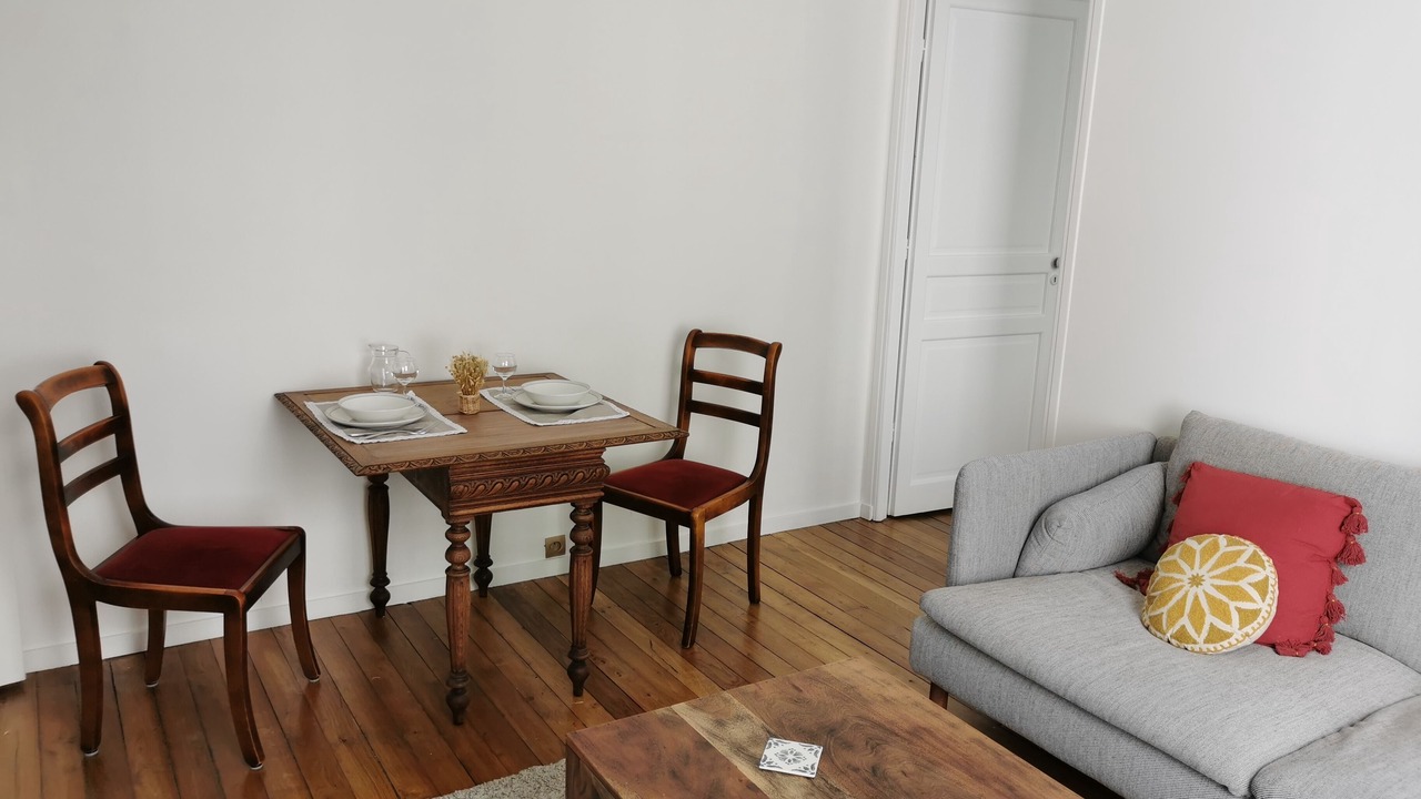 Photo of Livingroom in 19th Arrondissement