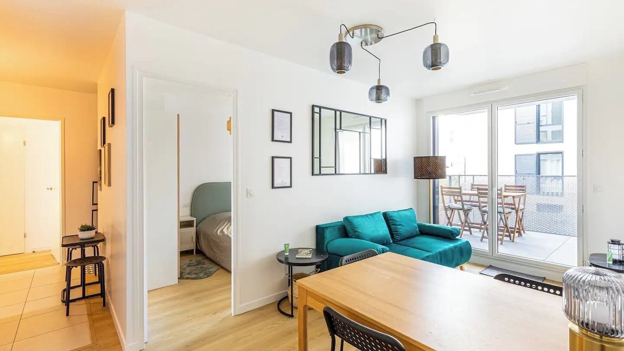 Photo of Livingroom in Arcueil
