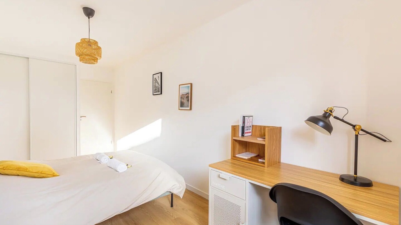 Photo of Bedroom in Arcueil