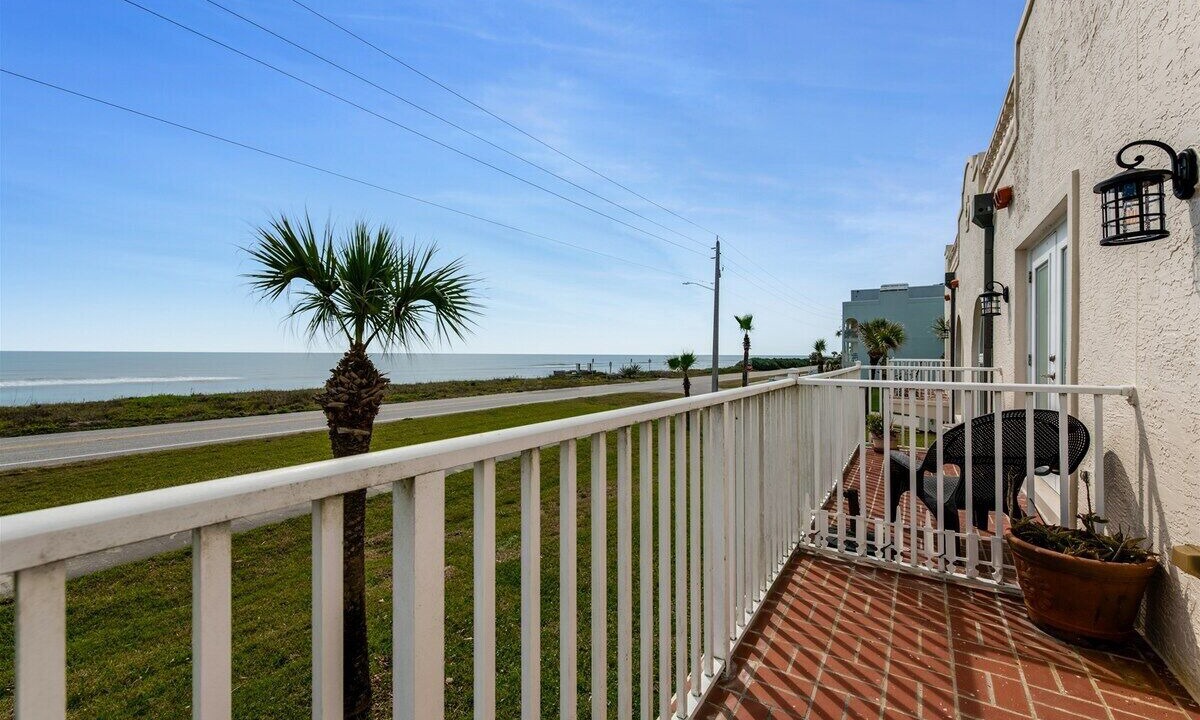 Photo of Patio Balcony in Oceanaire Terrance