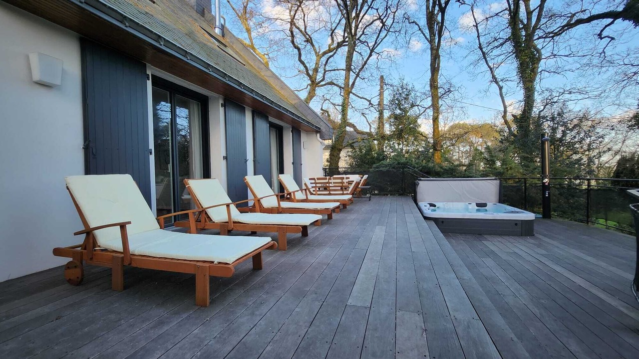 Photo of Patio Balcony in Saint-Jean-la-Poterie