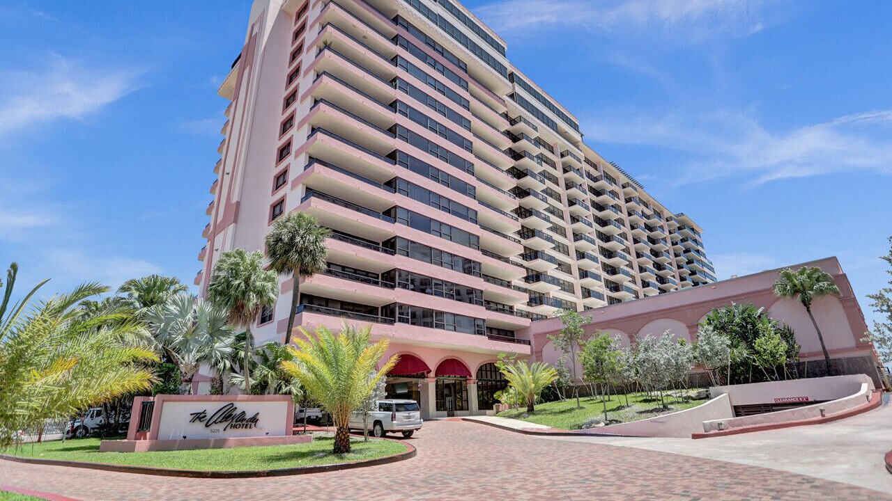 Photo of Outdoor in Mid Beach