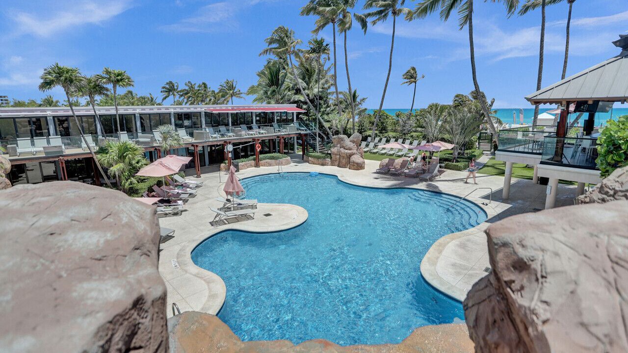 Photo of Outdoor in Mid Beach