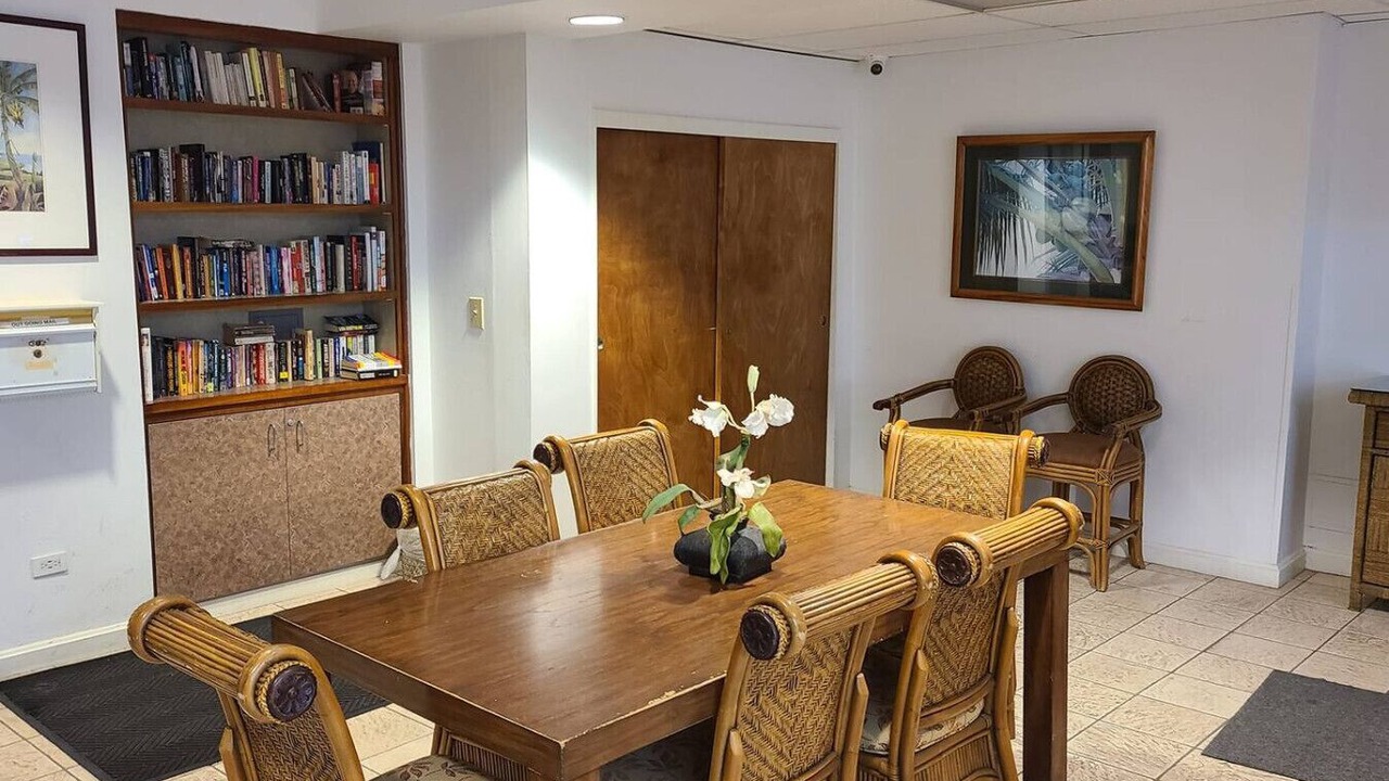 Photo of Others in Makaha