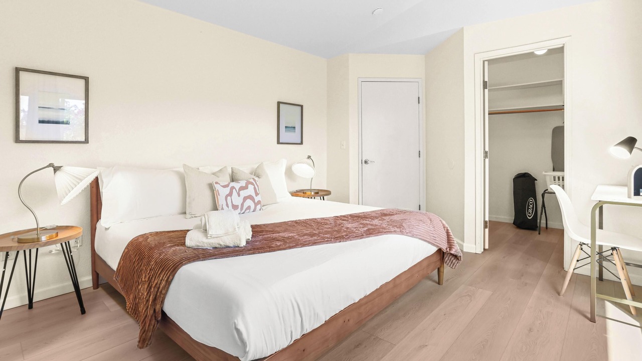 Photo of Bedroom in Southwestern Sacramento