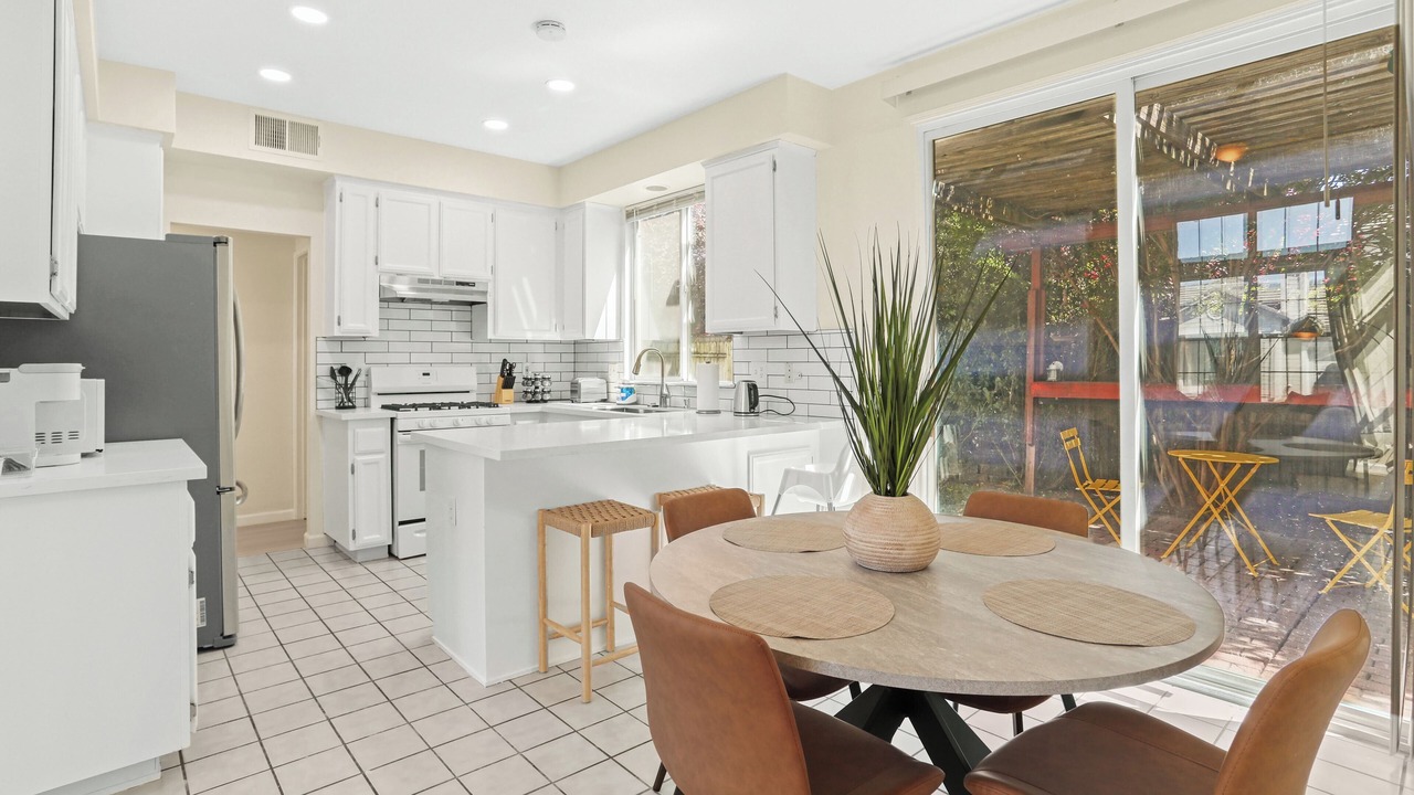 Photo of Kitchen in Southwestern Sacramento