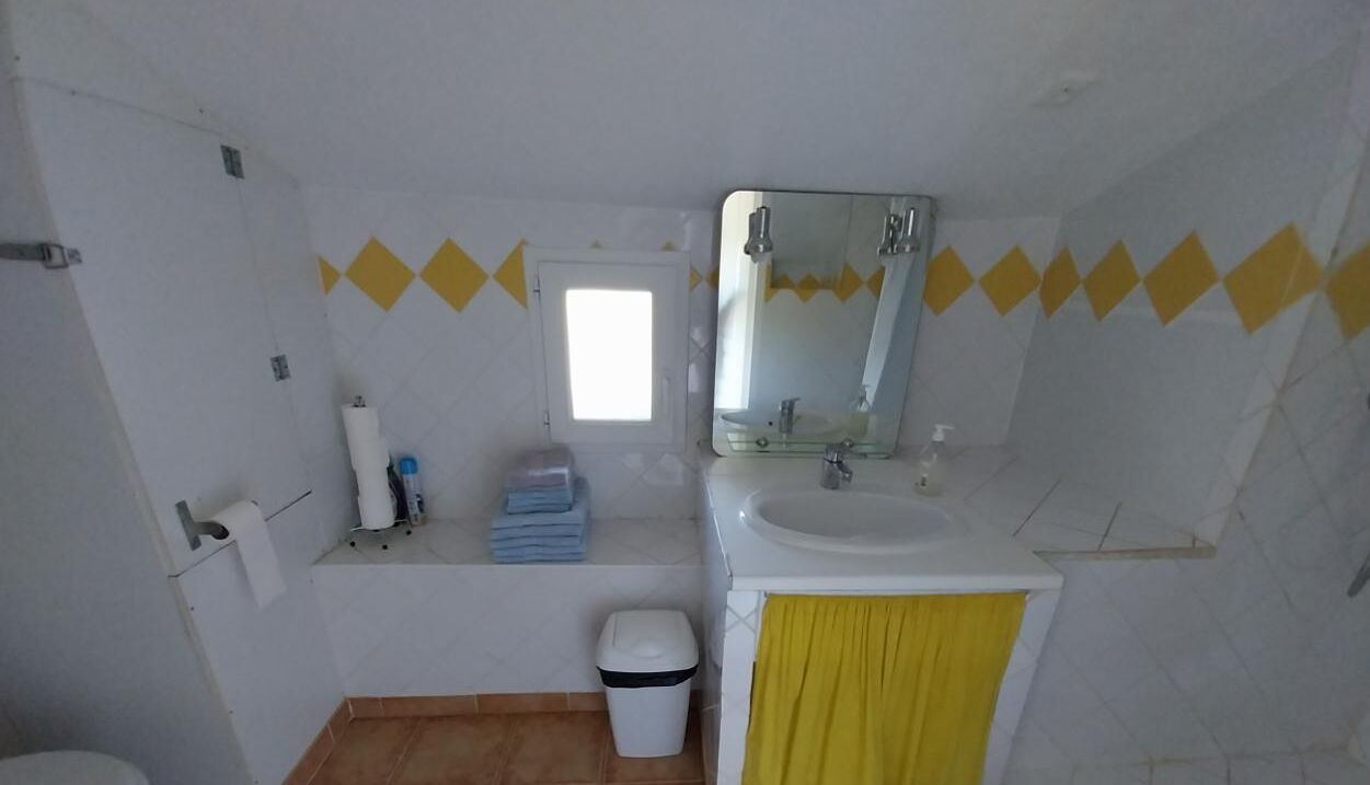 Photo of Bathroom in Rogues