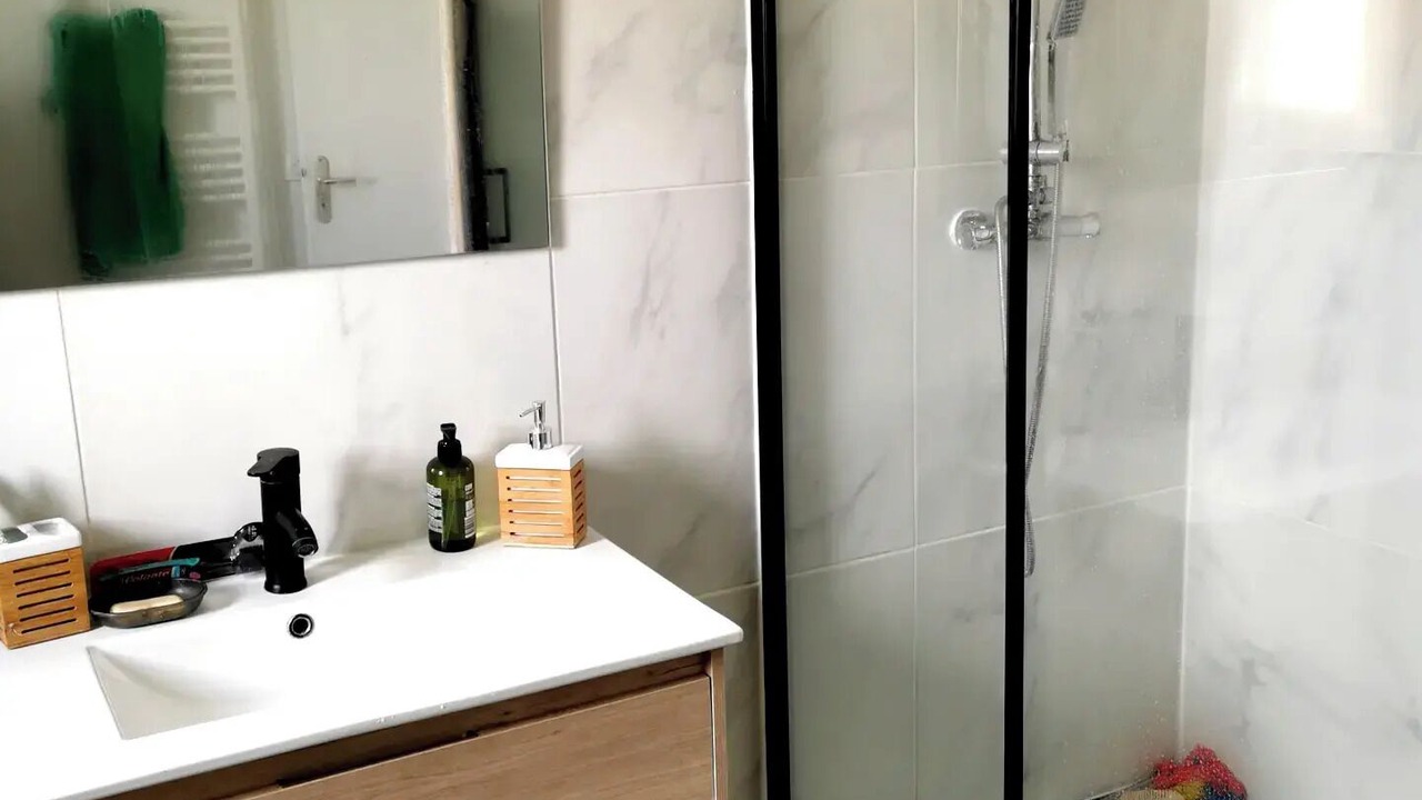 Photo of Bathroom in Saint-Etienne-des-Hautes-Terres