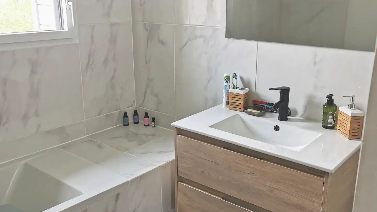 Photo of Bathroom in Saint-Etienne-des-Hautes-Terres