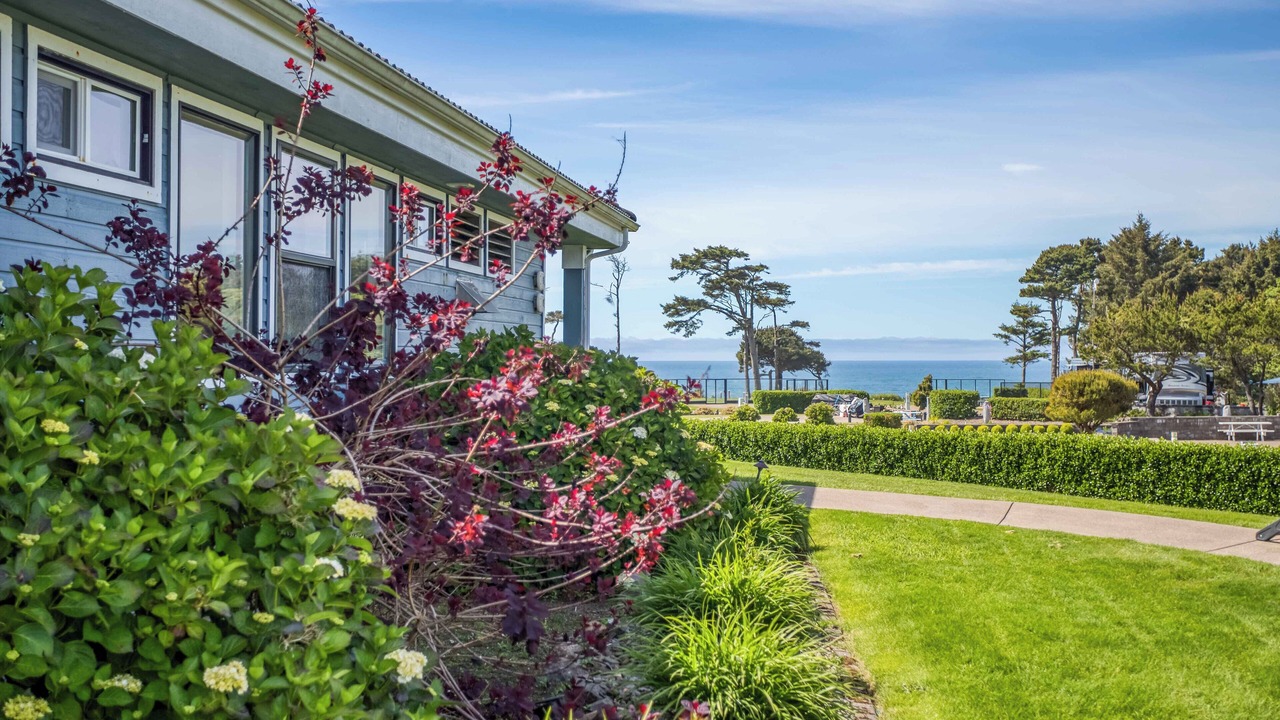 Photo of Others in Agate Beach