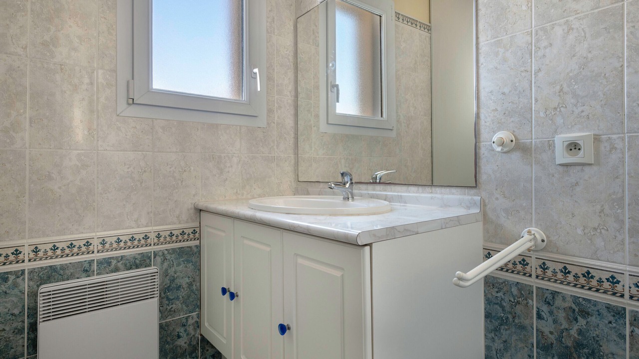 Photo of Bathroom in Le Cormier