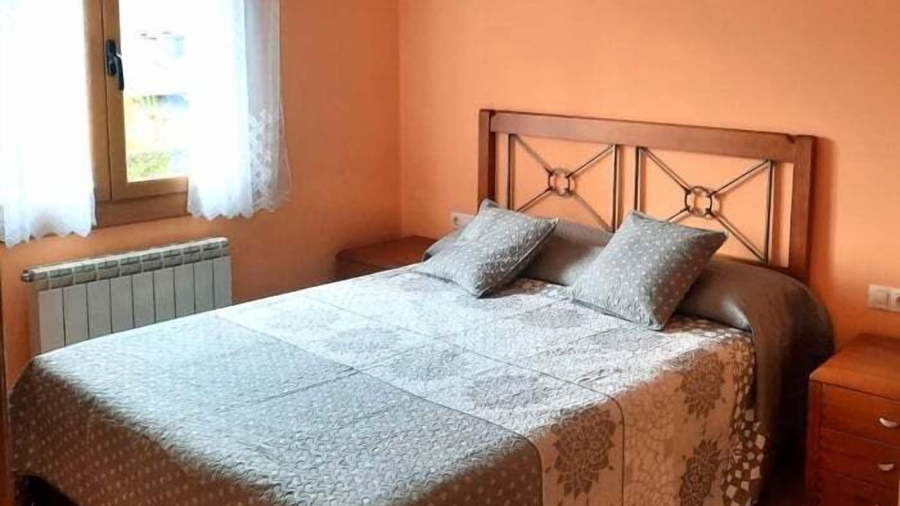 Photo of Bedroom in Llivia