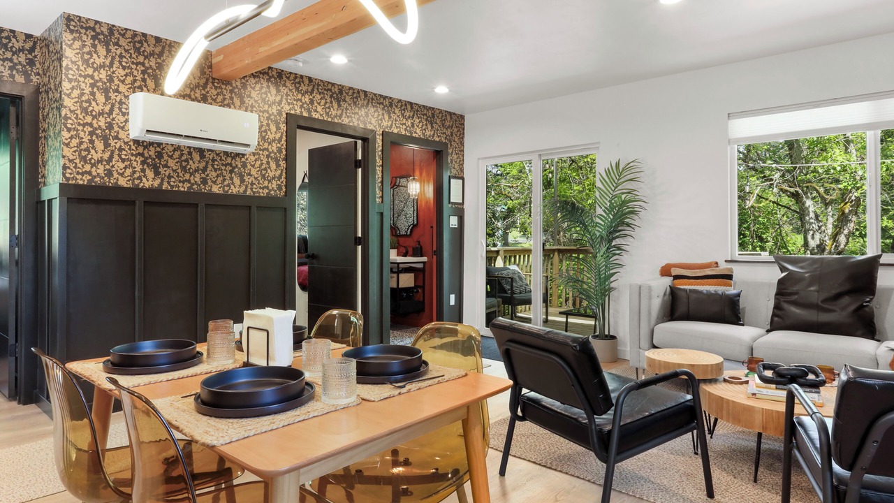 Photo of Others in Carson