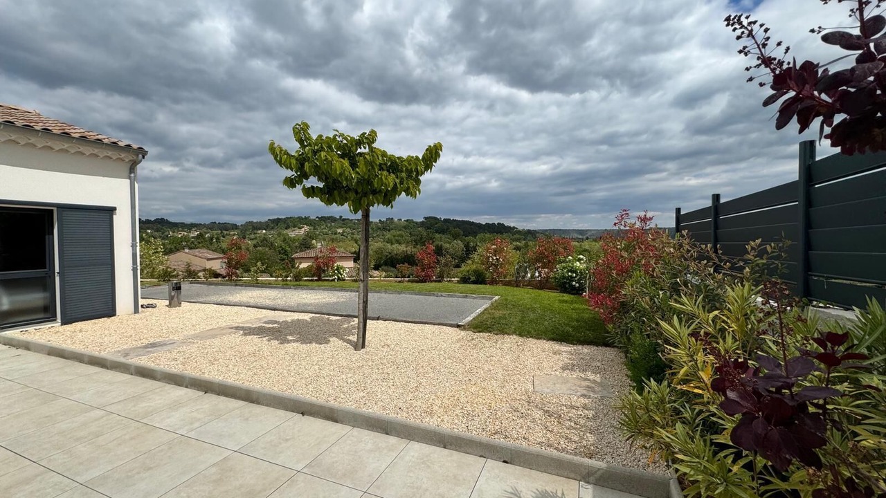 Photo of Outdoor in Joyeuse
