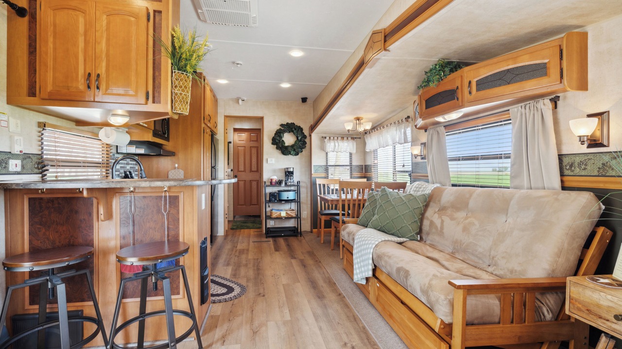 Photo of Livingroom in Langworthy