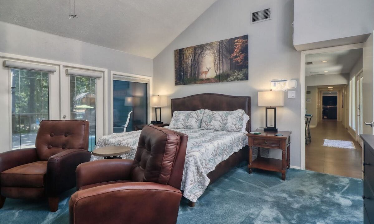 Photo of Livingroom in Holly Lake Ranch