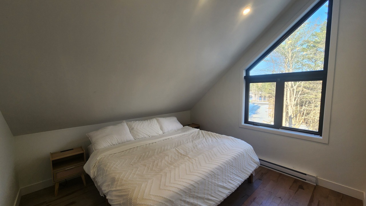 Photo of Bedroom in Weedon