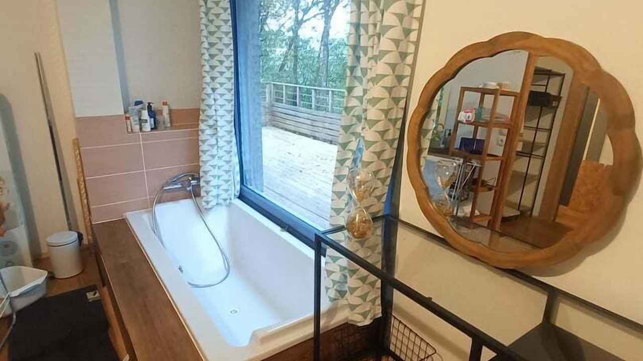 Photo of Bathroom in Chemille-sur-Indrois