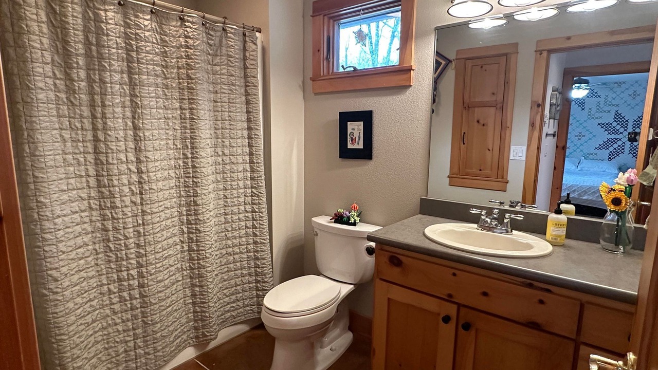 Photo of Bathroom in Decorah