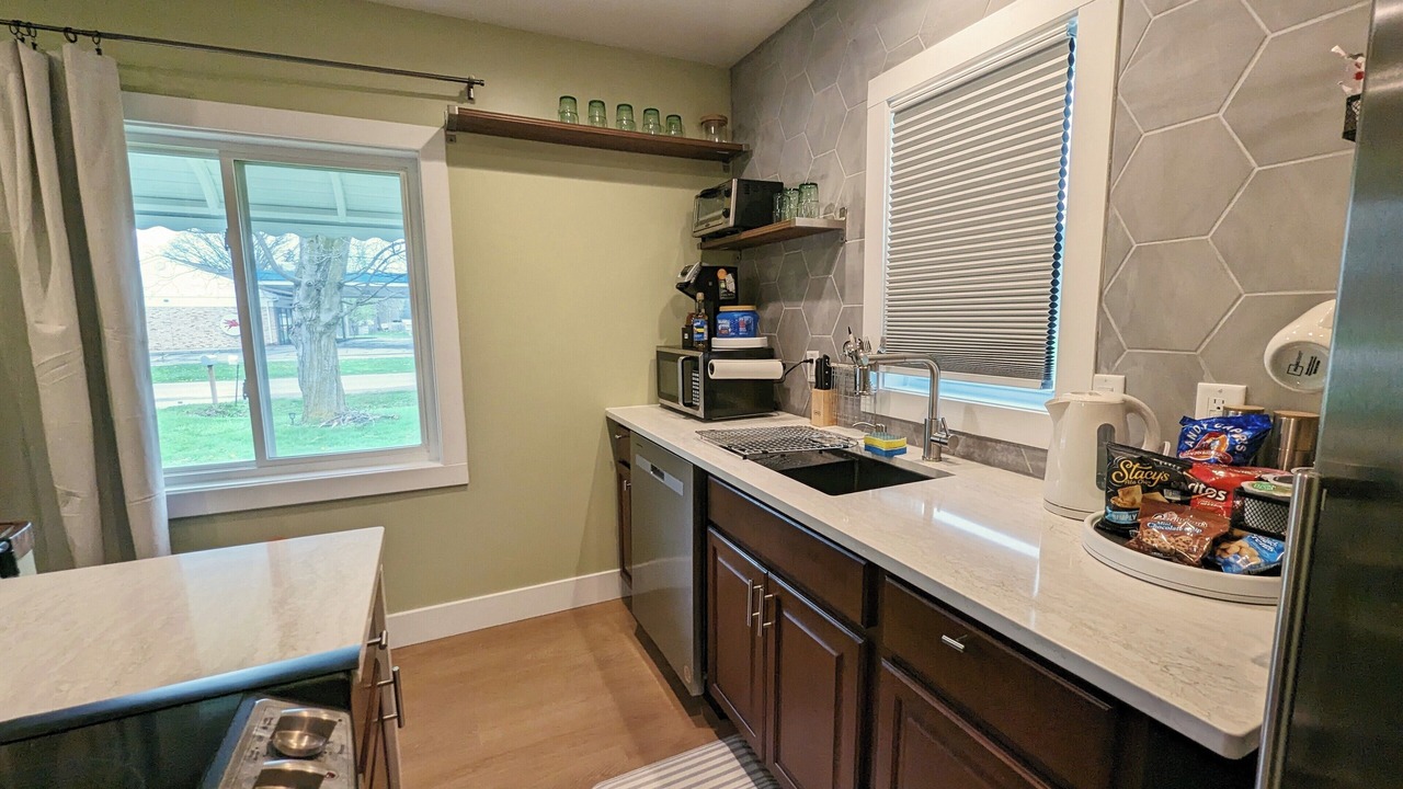 Photo of Kitchen in Flint