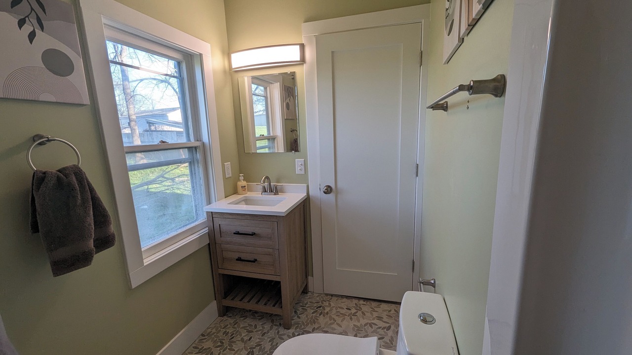 Photo of Bathroom in Flint
