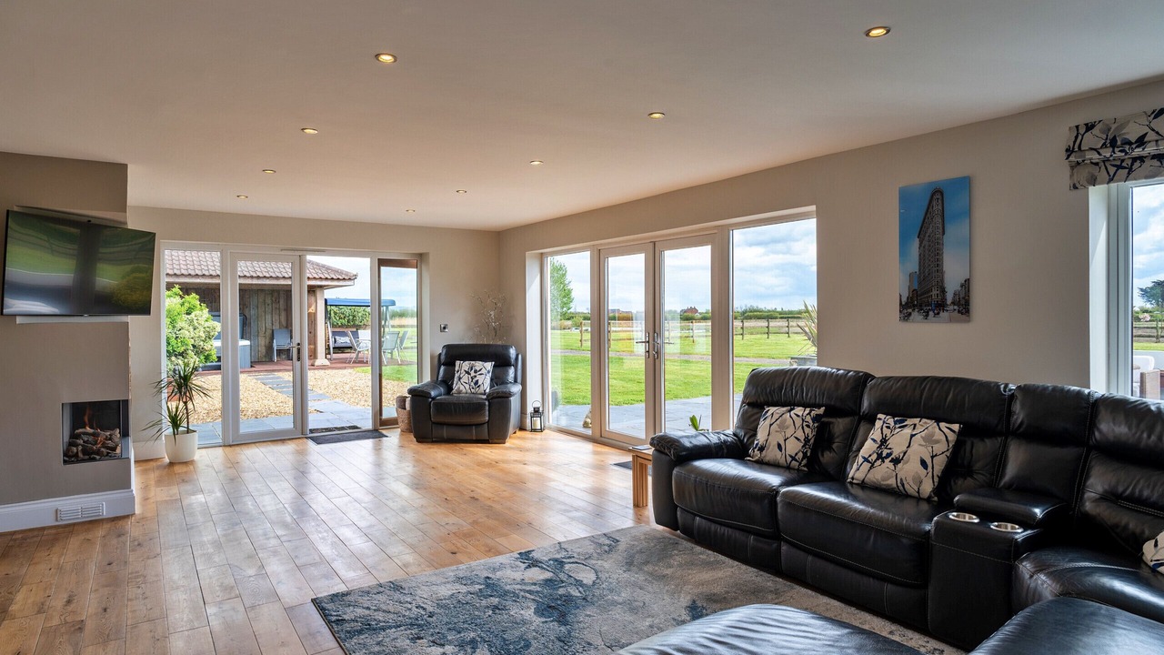 Photo of Livingroom in Lympsham