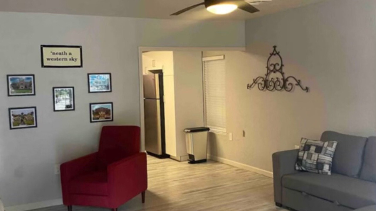Photo of Livingroom in Norman
