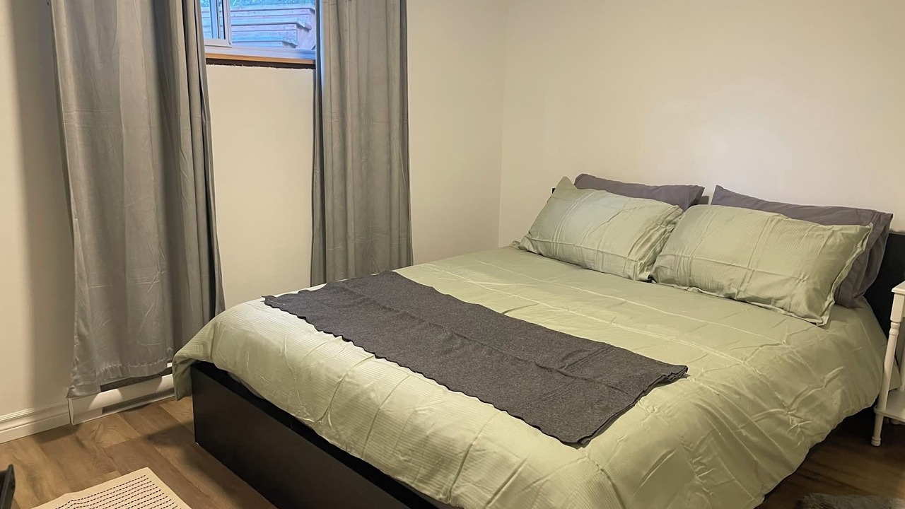 Photo of Bedroom in Entrelacs