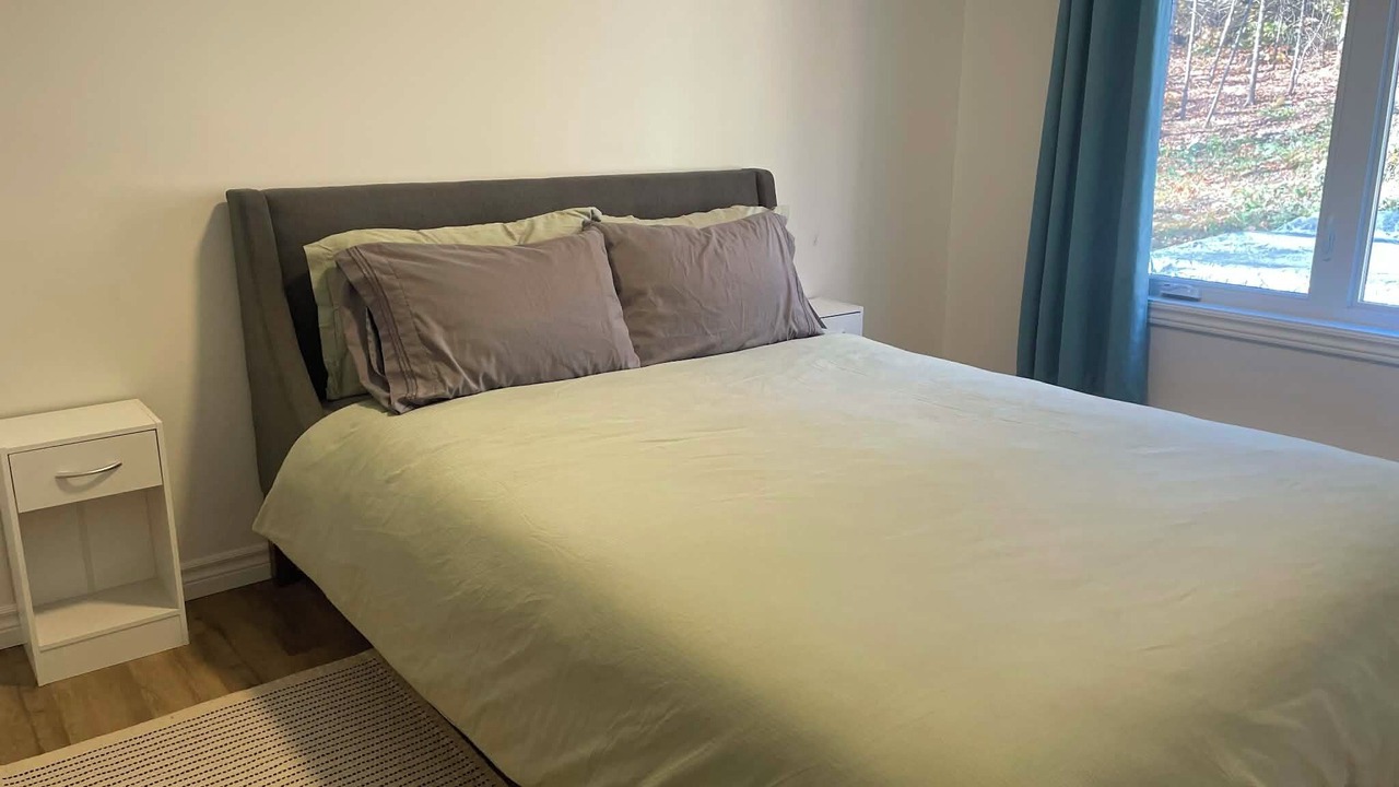 Photo of Bedroom in Entrelacs