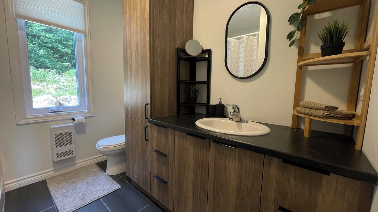Photo of Bathroom in Entrelacs