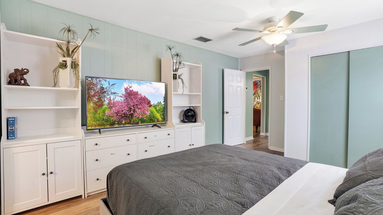 Photo of Bedroom in Valrico
