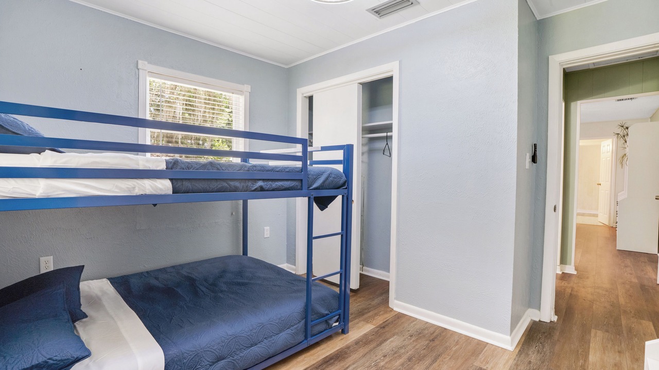 Photo of Bedroom in Valrico